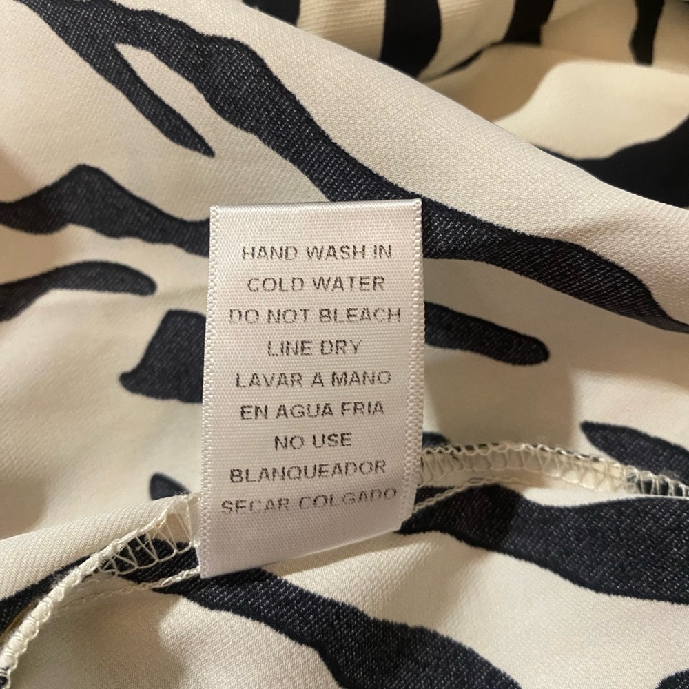 Entro Black and White Zebra Blouse - Picture 9 of 11
